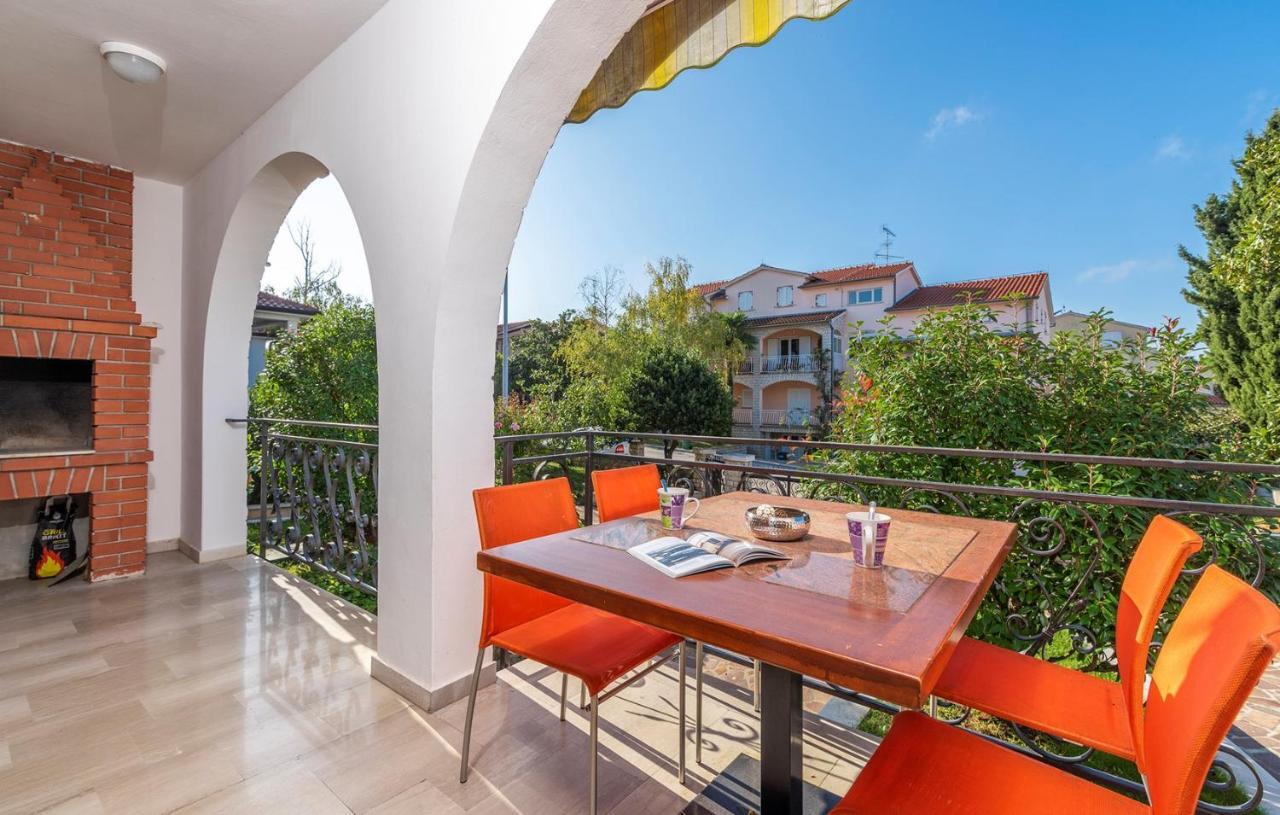 Apartment Complex Silvana Poreč Eksteriør bilde